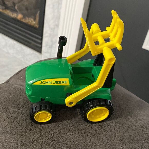 John Deere Other - John Deere Hay Tractor Toy Plastic Hobbies Children Kids Play Sandbox